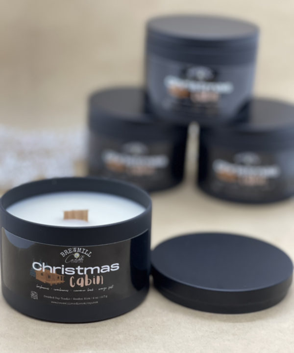 Christmas Cabin 8 oz Matte Black Tin